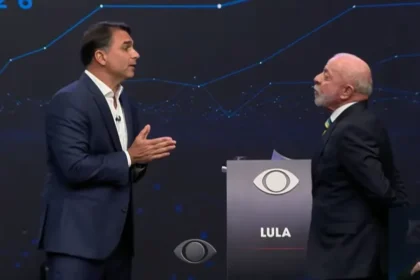 Flávio lidera após debate, Lula tem maior rejeição e eleitor bolsonarista resiste mais à mudança