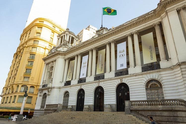 Câmara do Rio tem 6 vereadores presos nos últimos anos: O Palácio Pedro Ernesto virou caso de polícia?