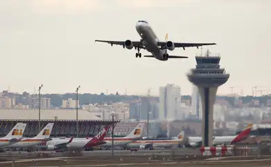 Efeito Ozempic: canetinhas fazem companhias aéreas economizarem milhões; veja como