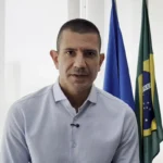 'Quer ir? Compra o ingresso!': Douglas Ruas decreta fim da mordomia de políticos na Sapucaí