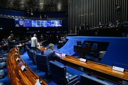 Veja os partidos que superaram a cláusula de barreira