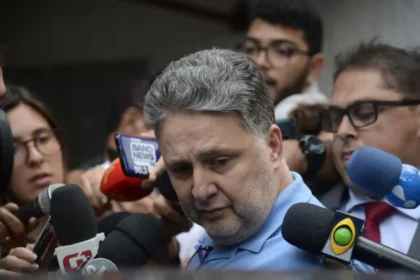 Garotinho joga a toalha no TSE, e Ruas pode levar no 1º turno